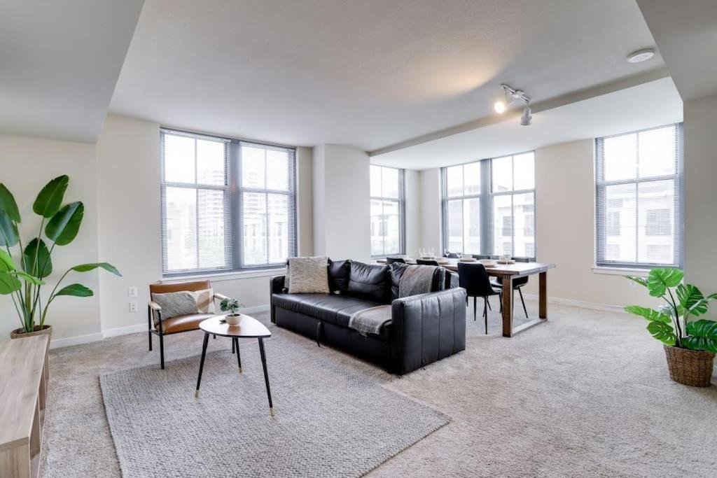 Fantastic 2 Bedroom Condo At Pentagon City Arlington Exteriör bild