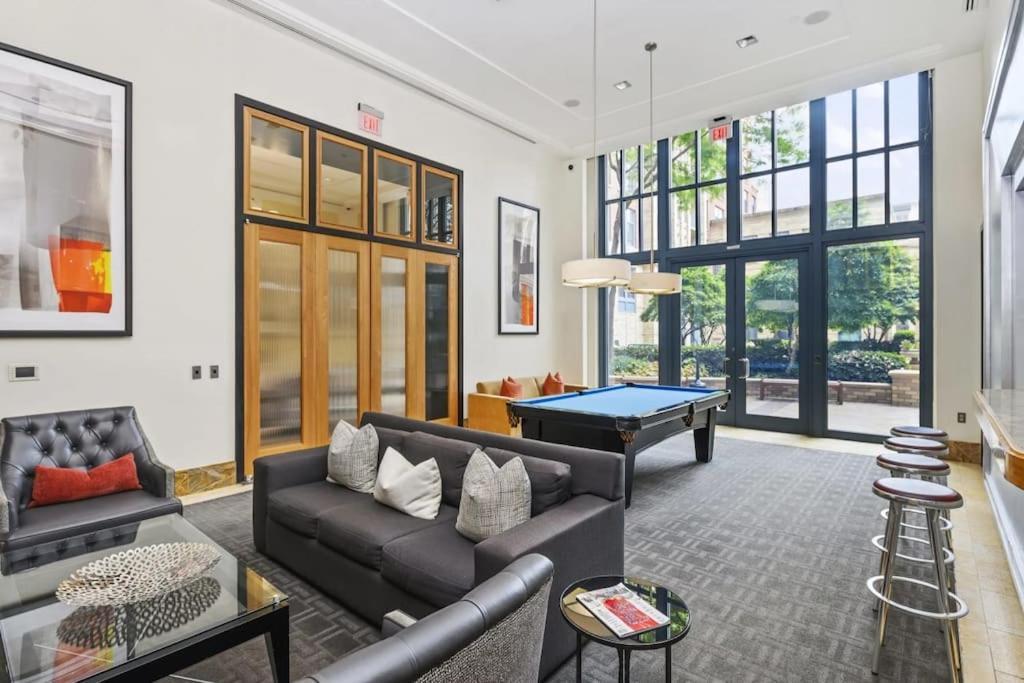 Fantastic 2 Bedroom Condo At Pentagon City Arlington Exteriör bild