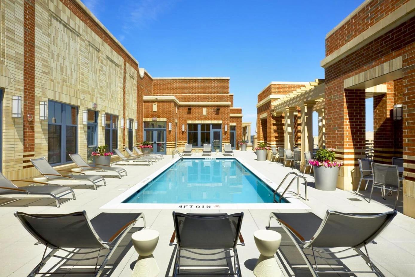 Fantastic 2 Bedroom Condo At Pentagon City Arlington Exteriör bild